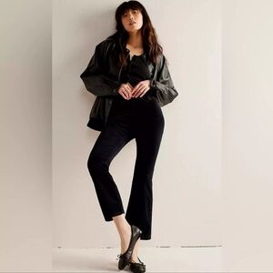 NWOT FREE PEOPLE Women’s In My Feelings Velvet Crop Slim Flare Pants In Black L